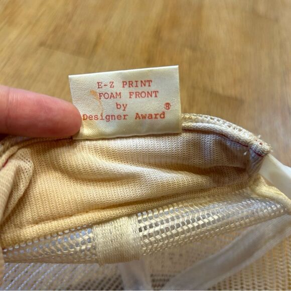 Vintage Vess Soda Foam Front Trucker SnapBack Hat - Picture 8 of 8